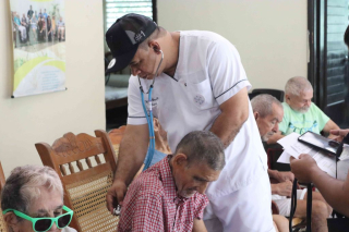 Jornada Salud Adultos Mayores (8)